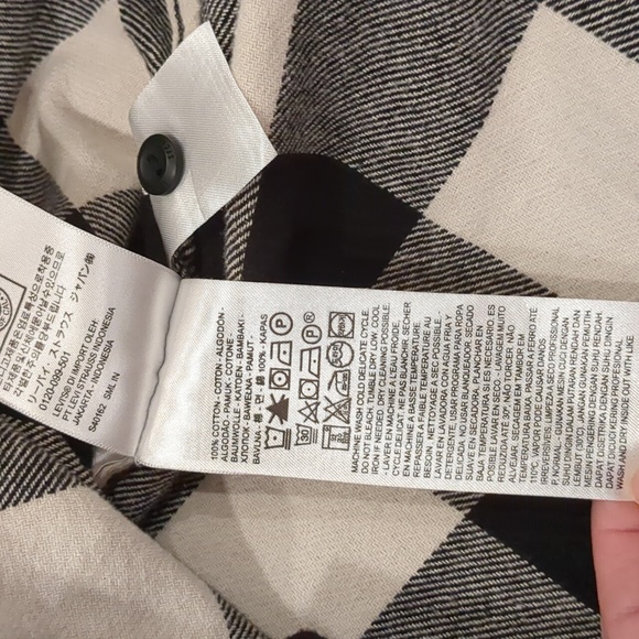 Levi's Men's Relaxed Fit Buffalo Plaid Flannel Size Large - Picture 8 of 13